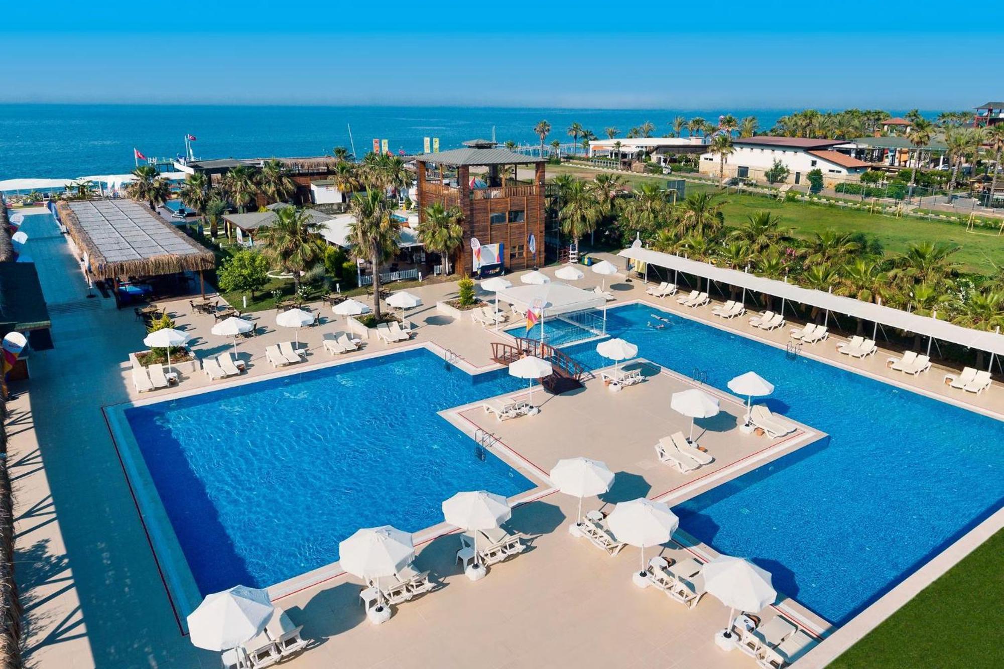 Armas Life Belek Hotel Exterior photo